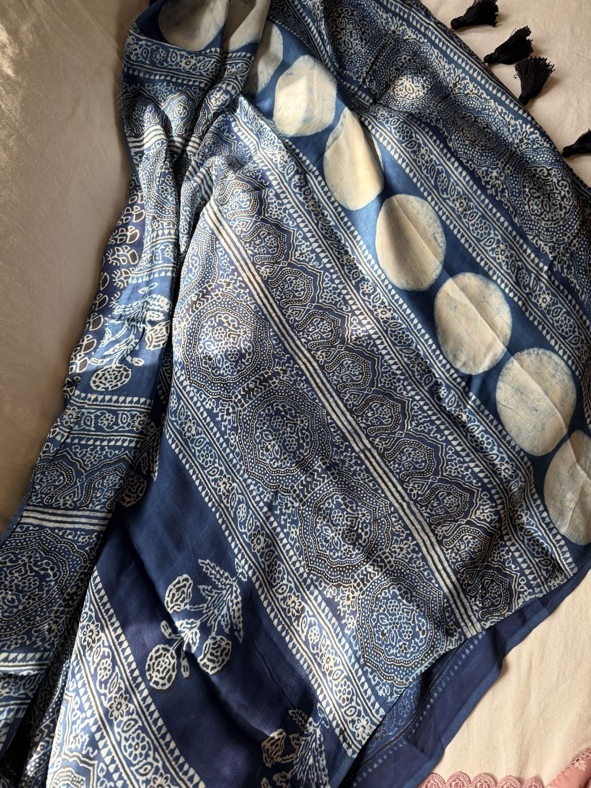 Chaap silk-Saari HG03