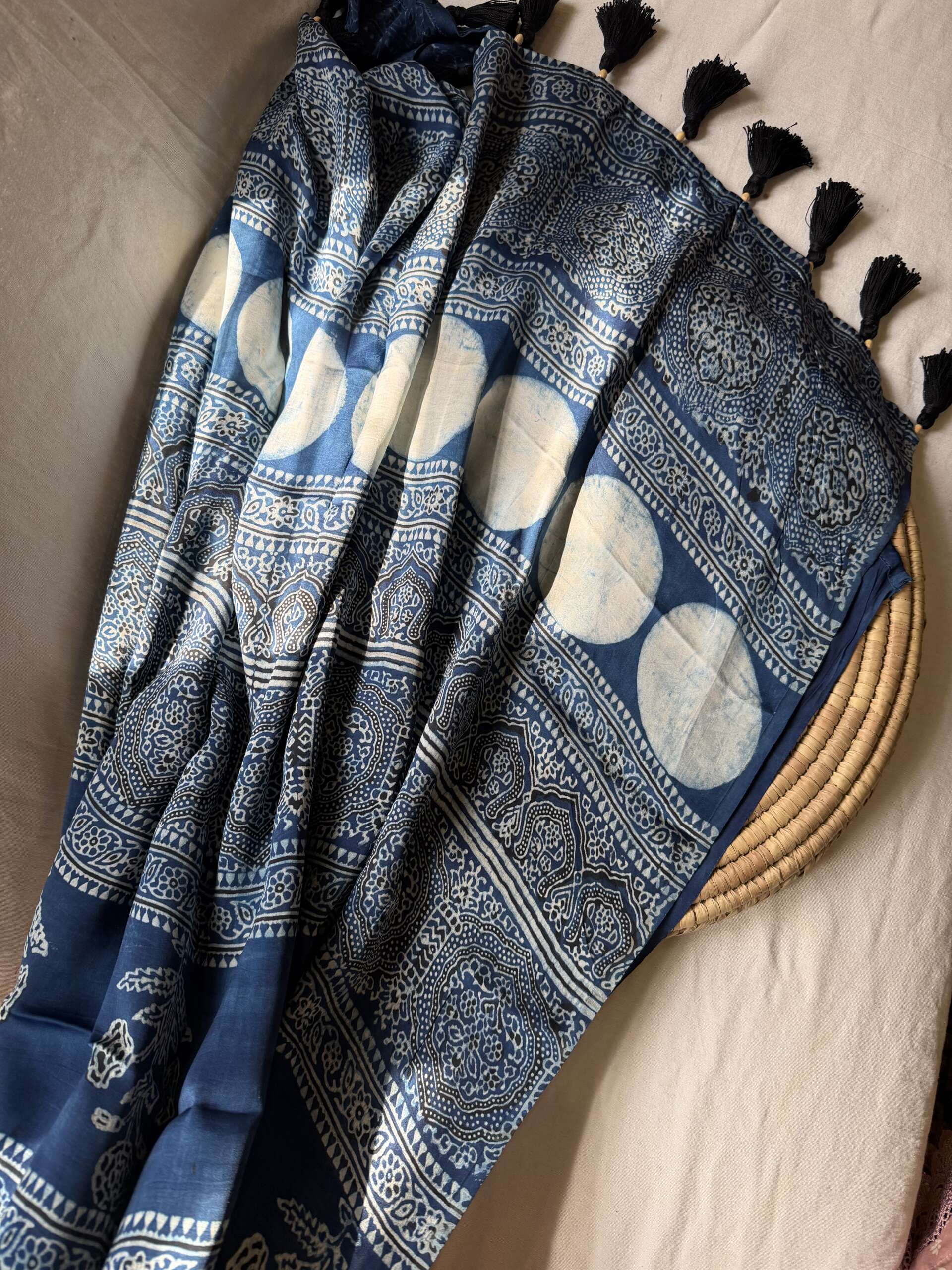 Chaap silk-Saari HG03