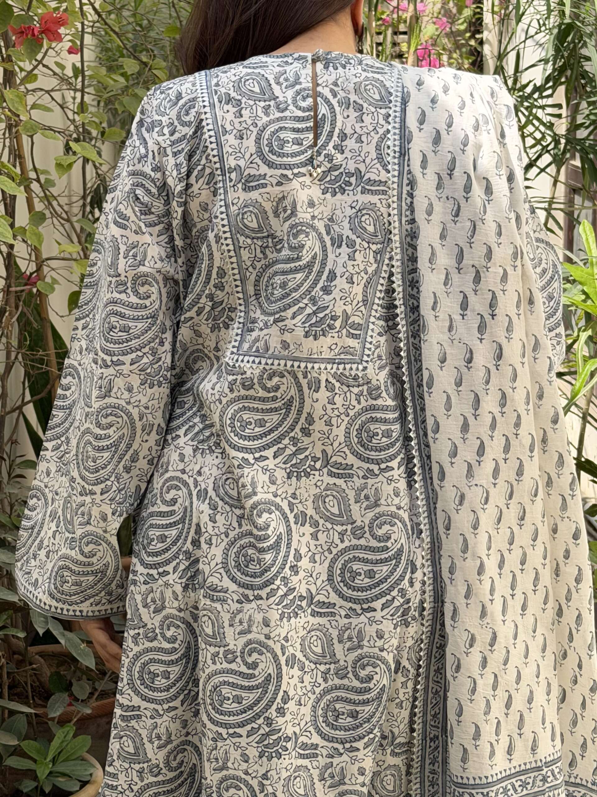 HathGhar-Dupatta HG16