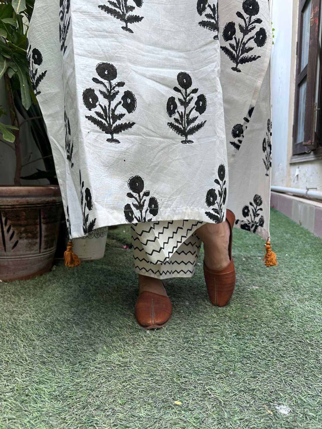 Pants-HG02
