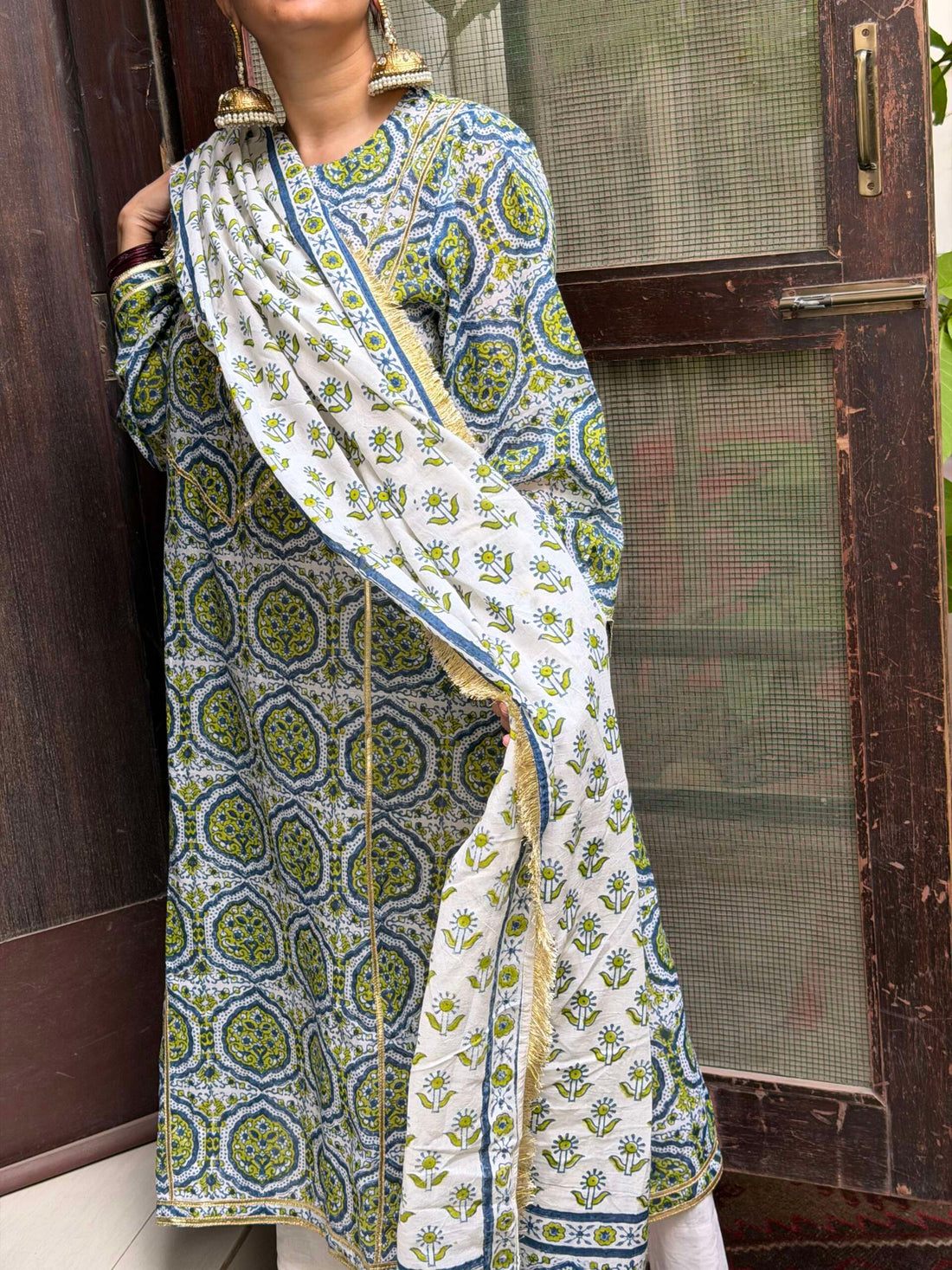 HathGhar-Dupatta HG17