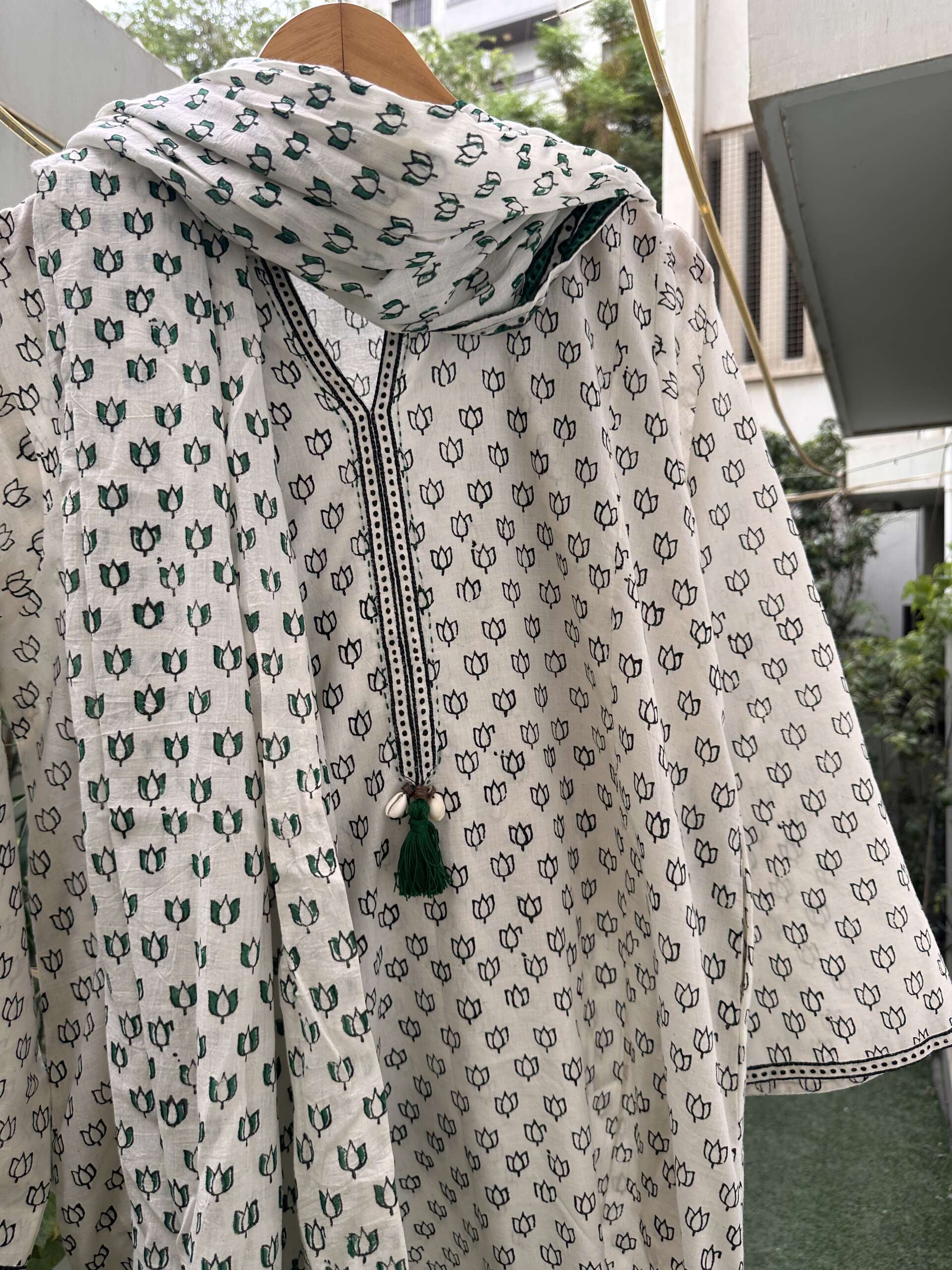 HathGhar-Dupatta HG04
