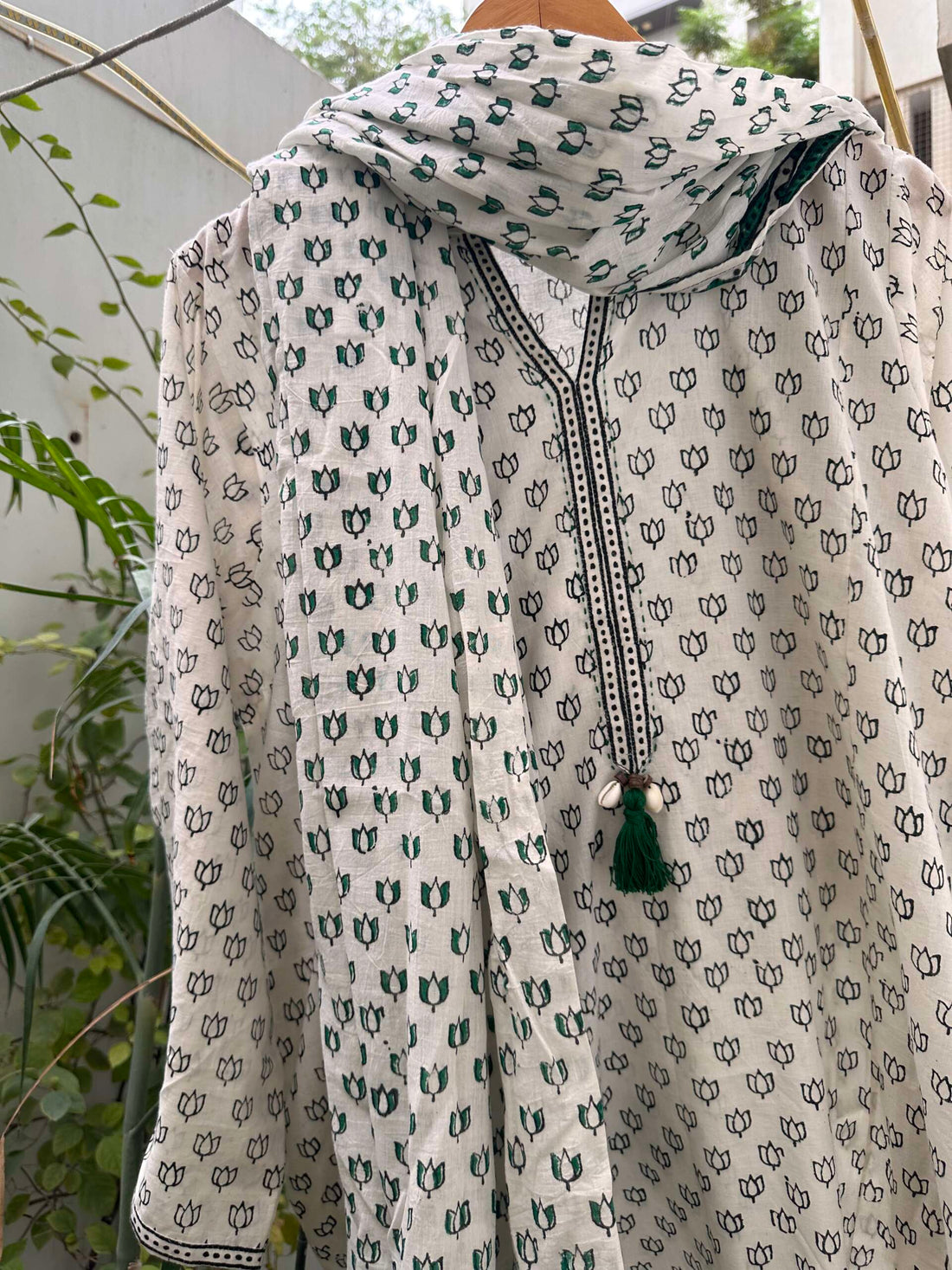 HathGhar-Dupatta HG04