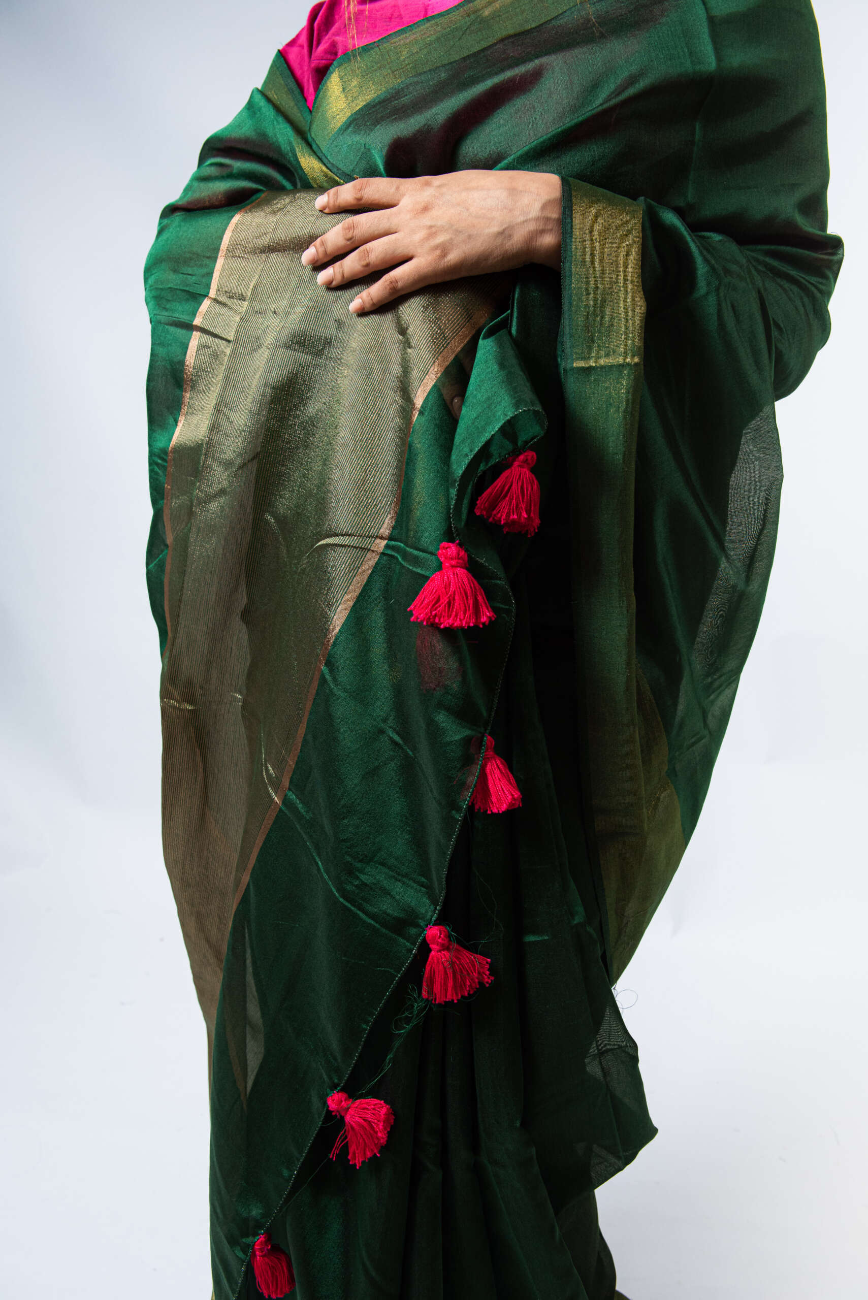 Gulzar-Saari HG04