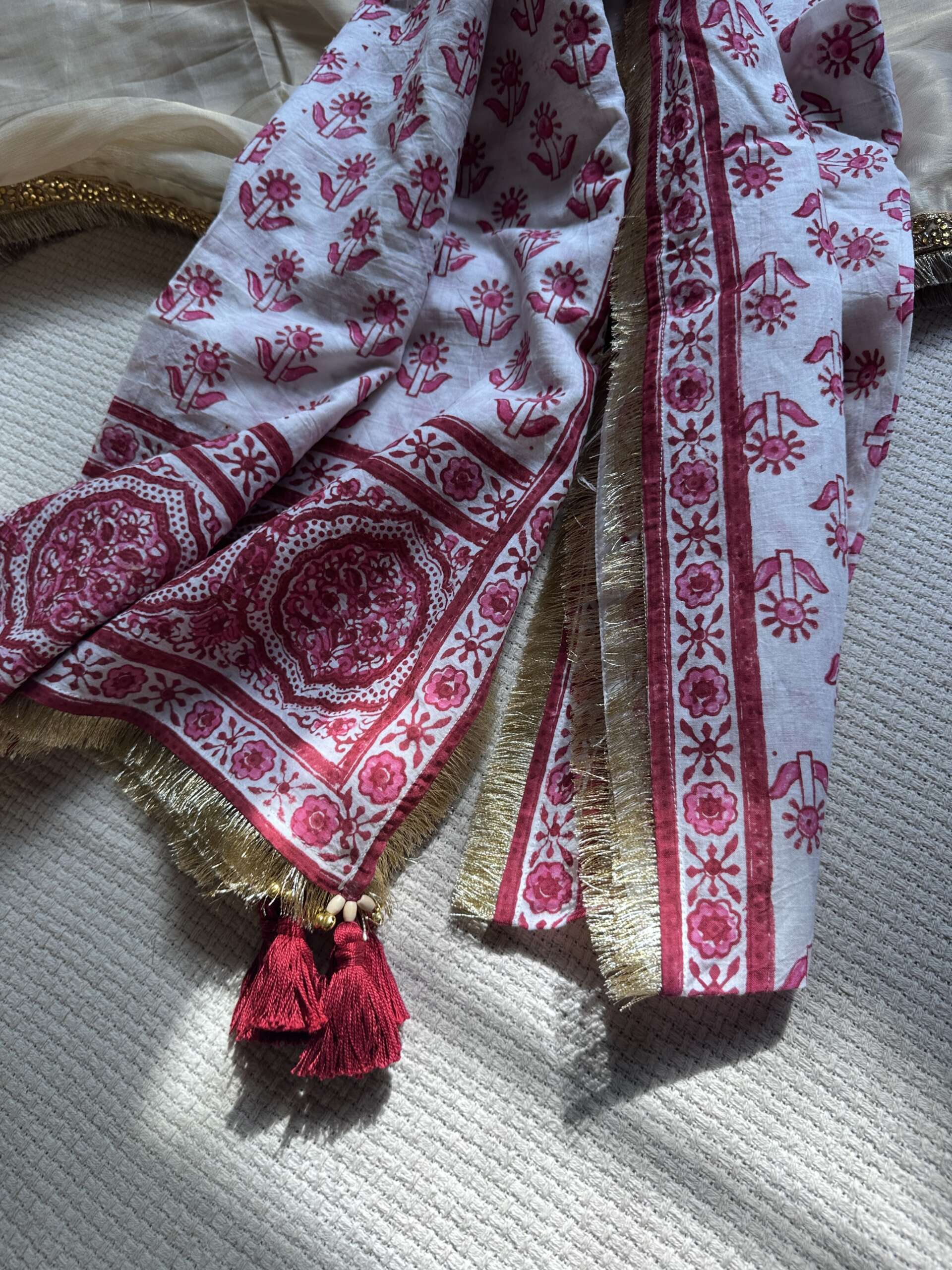 HathGhar-Dupatta HG14