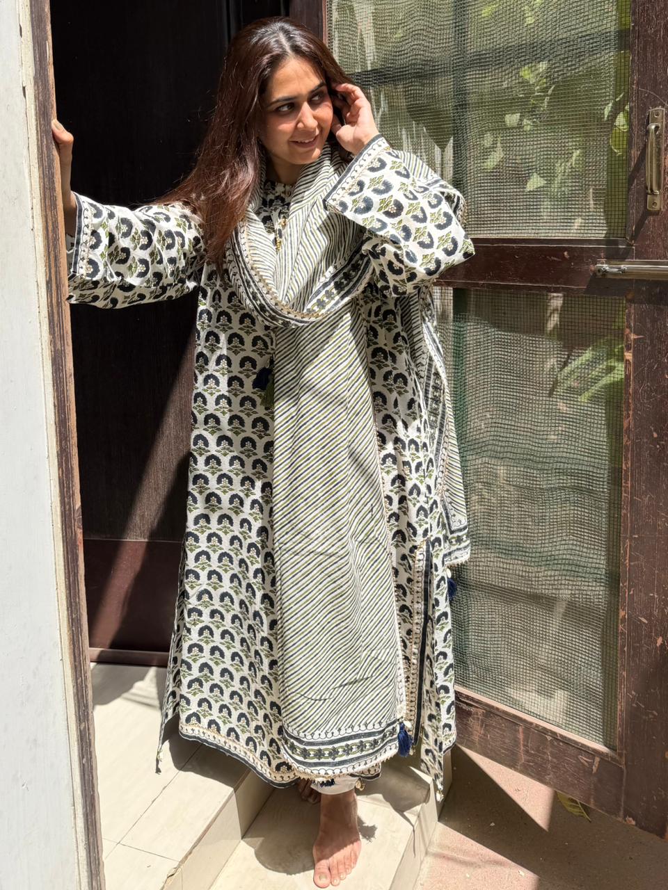 HathGhar-Dupatta HG20